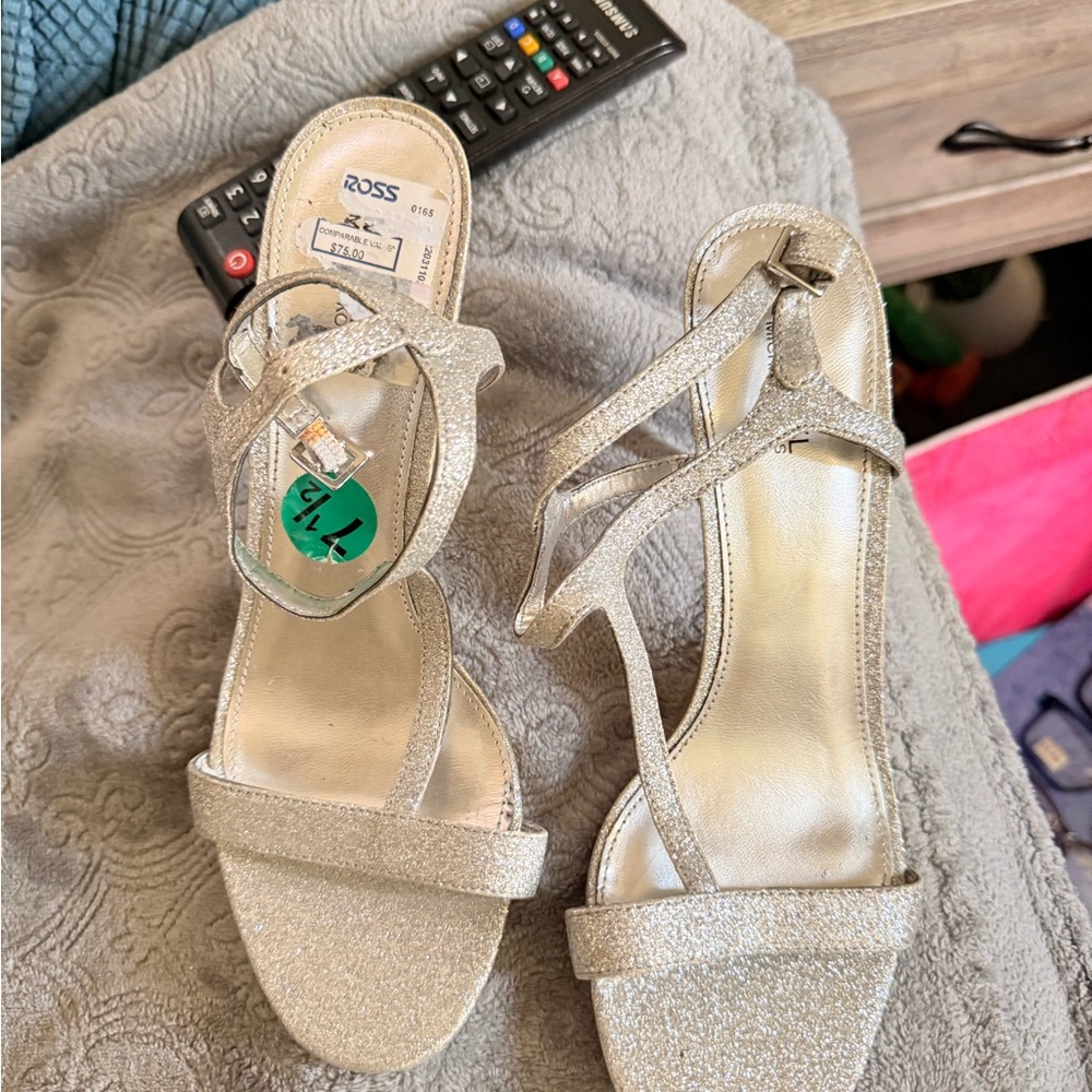 Michael Kors Glittering Silver Heels